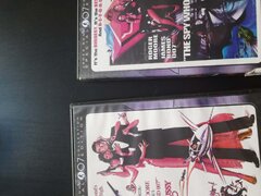 Vand dvd-uri cu filme