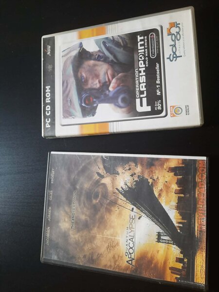 Vand dvd-uri cu filme